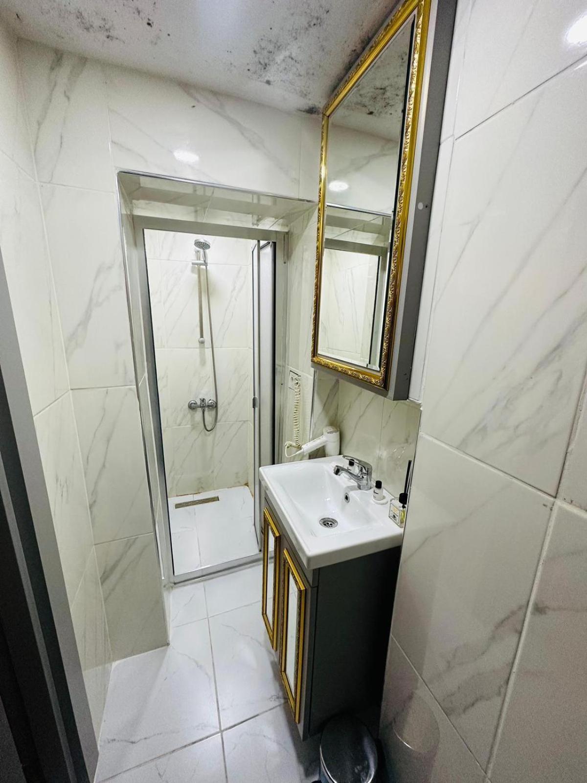 Taksim Maria Suit Hotel Istanbul Bagian luar foto